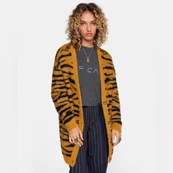 Rvca Sweater Orange Brown Wild Side Cardigan Fuzzy Sweater Size Medium - Picture 1 of 14